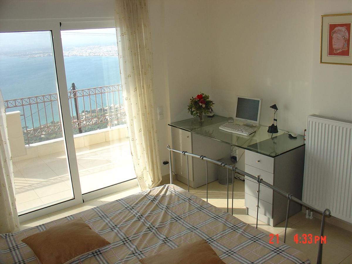 Verga First Floor Apartment 外观 照片